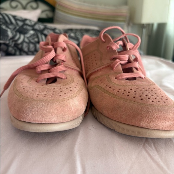 Pink Suede Low-Top Saydo Sneakers with Breathable Design women’s size 42 (10). - Picture 2 of 11